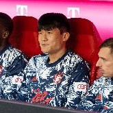 德媒盘点拜仁问题：右后卫薄弱&amp;凯恩替补难寻，想卖人但未获报价